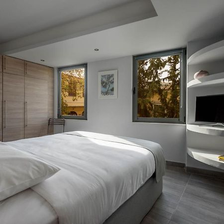 Fos Residential Apartments Atene Esterno foto