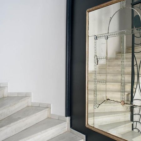 Fos Residential Apartments Atene Esterno foto