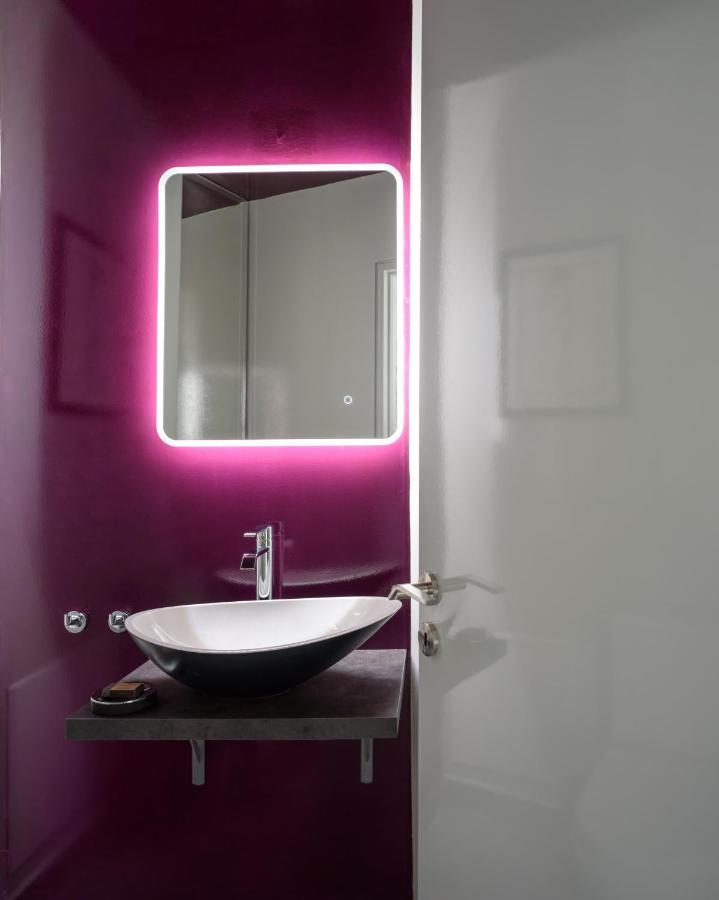 Fos Residential Apartments Atene Esterno foto